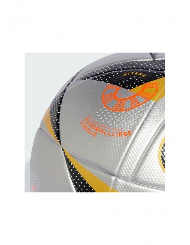 Adidas Fussballliebe Finale League... Adidas Fussballliebe Finale League...